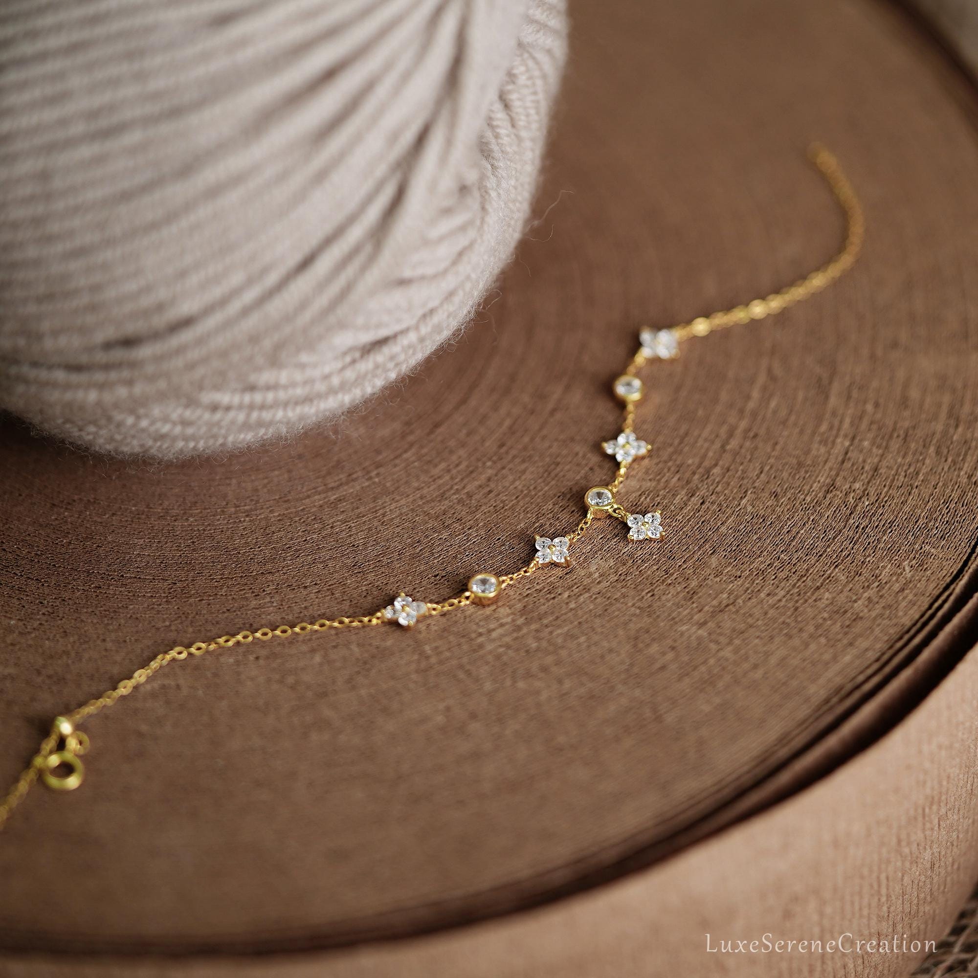 925 Sterling Silver Flowers Diamonds Bracelet Minimalist Diamond 925 Sterling Silver Flowers Diamonds Bracelet Minimalist Diamond